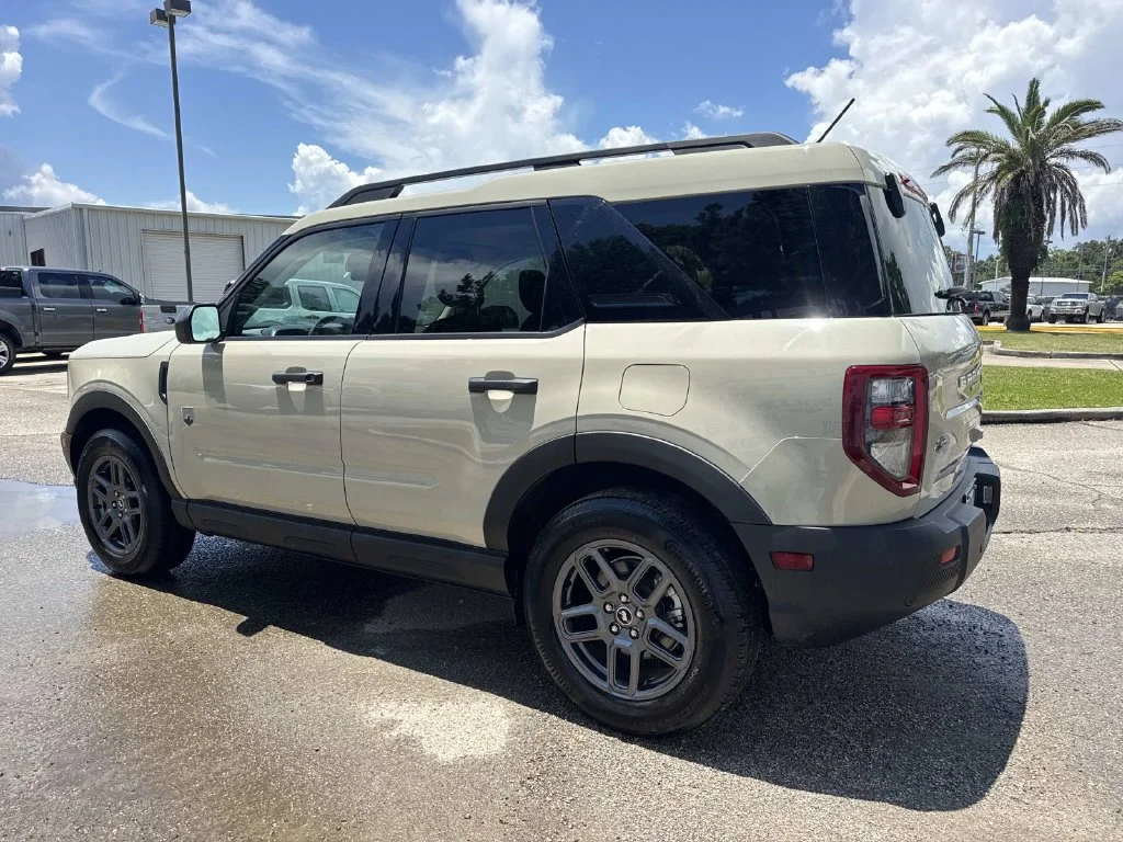 Used 2025 Beige Ford Big Bend image 10