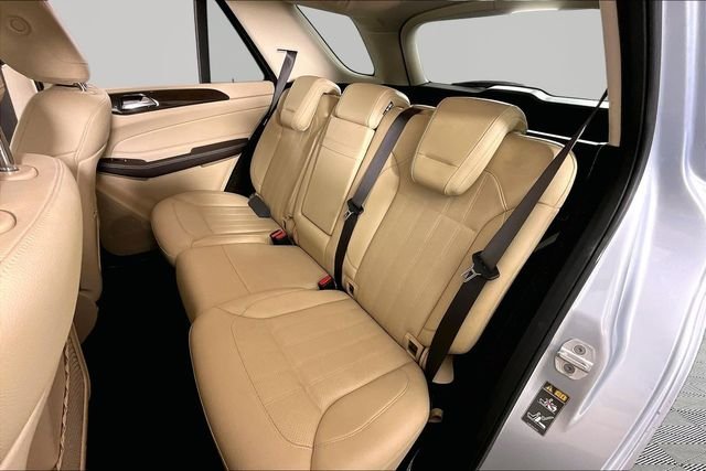 Used 2017  Mercedes-Benz GLE 350 image 19