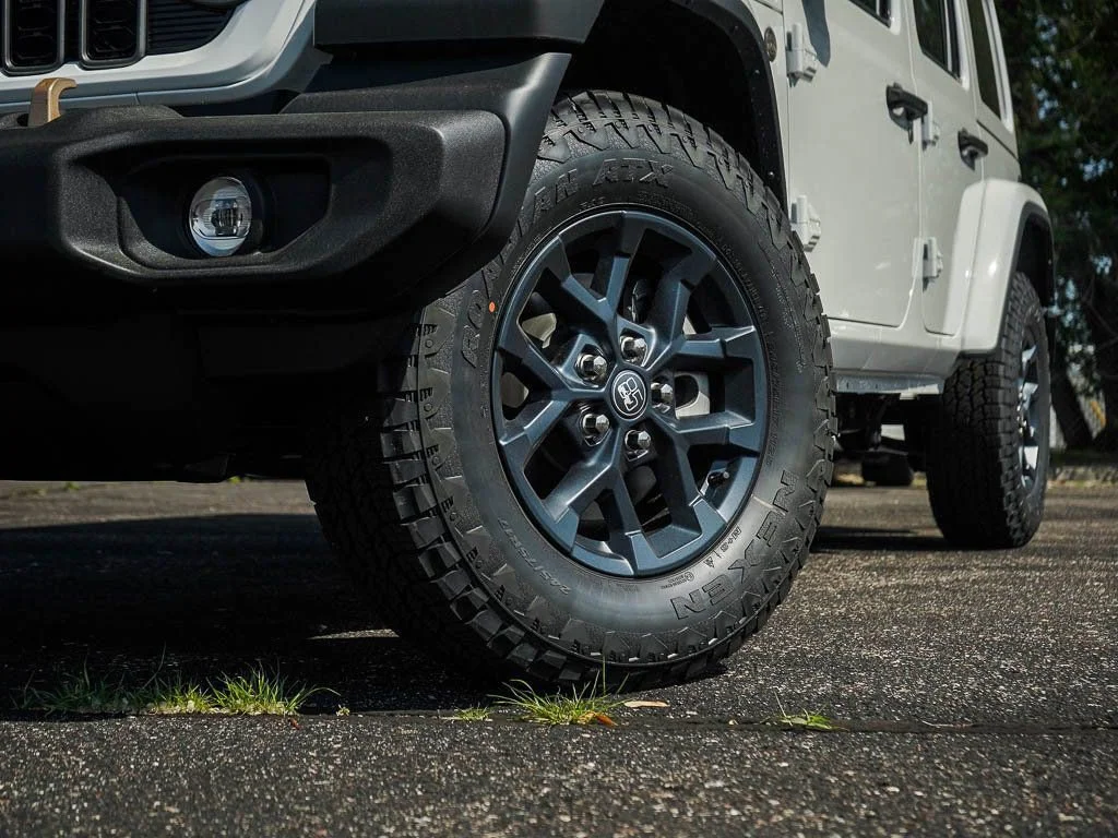 New 2026 Bright White Clearcoat Jeep 85th Anniversary Edition image 5