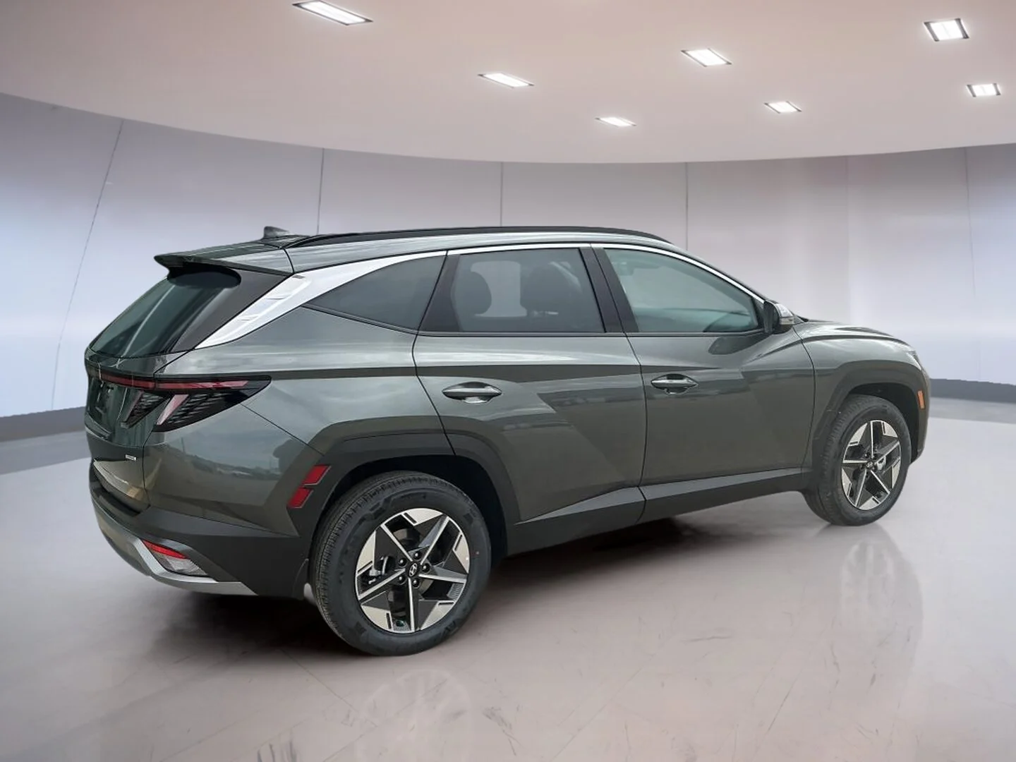 New 2026 Grey Hyundai Preferred image 6