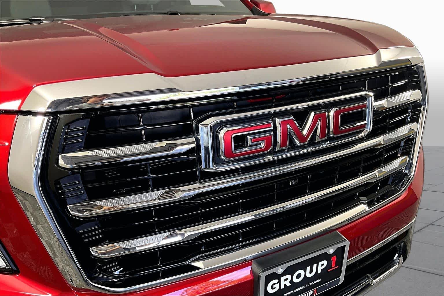 Used 2026 Volcanic Red Tintcoat GMC Elevation image 53