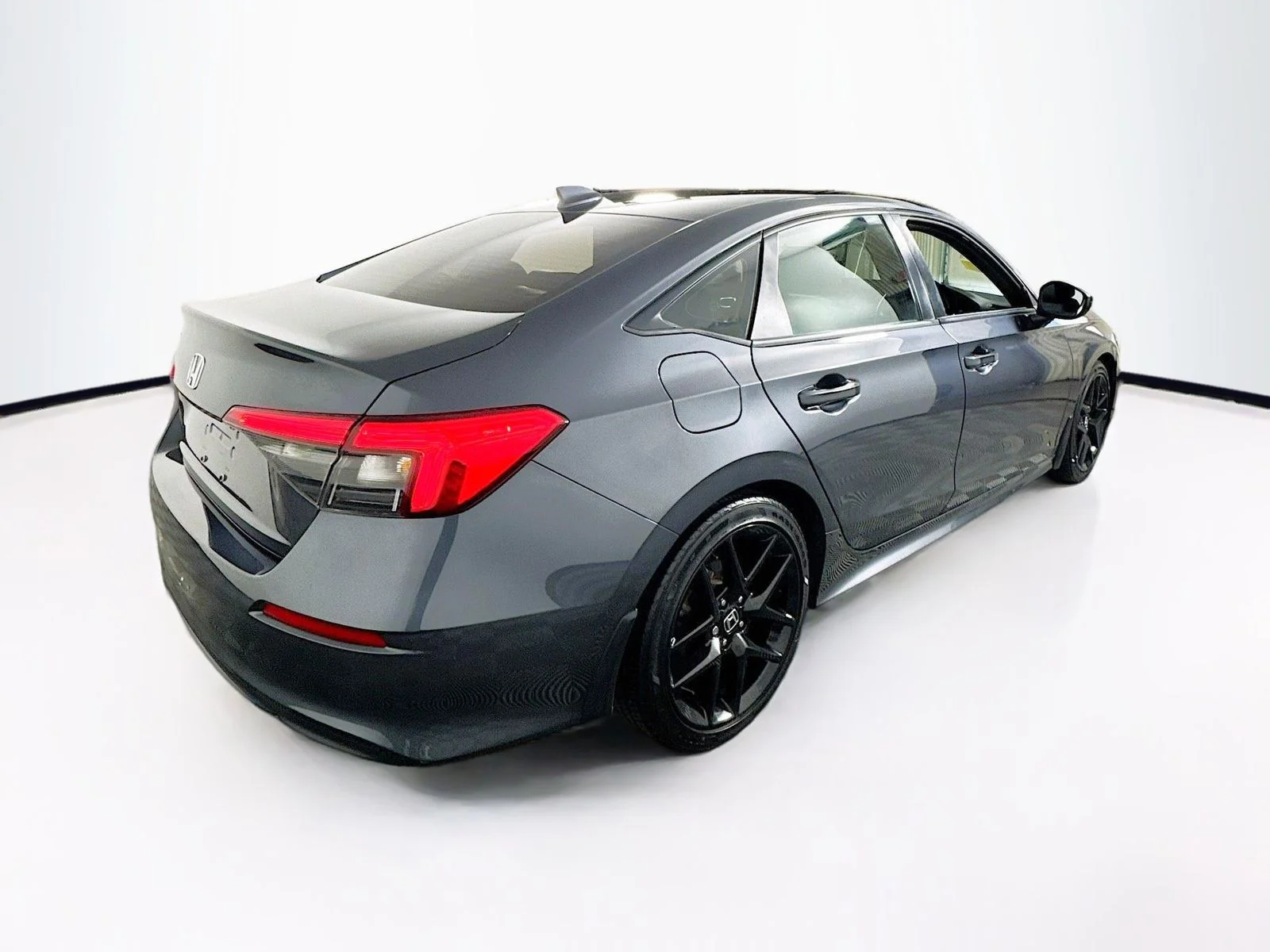 Used 2023 Gray Honda Sport image 10