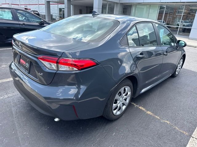 Used 2025  Toyota LE image 4