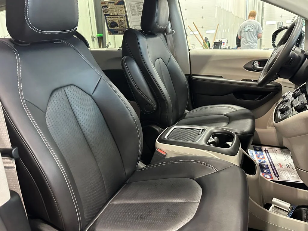 Used 2024 Blue Chrysler Touring L image 32