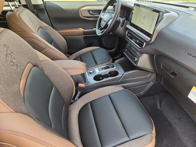 New 2026 Carbonized Gray Metallic Ford Outer Banks® image 29