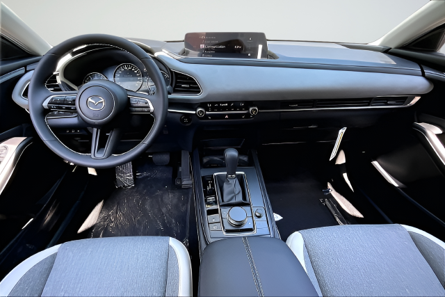 2026 Mazda CX-30 Aire Edition - Photo 6