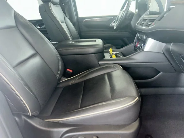 Used 2021 White Chevrolet Premier image 36