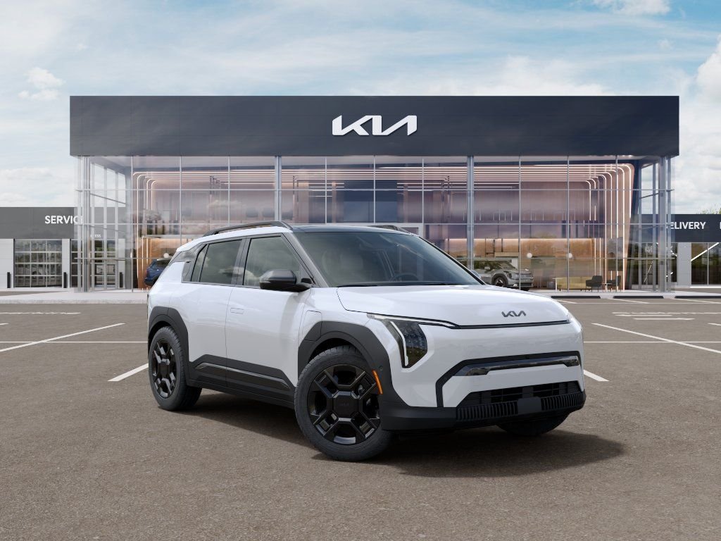 New 2027 Snow White Pearl Kia  image 8