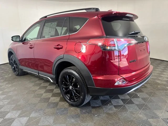 Used 2018 Pearl Toyota Adventure image 6