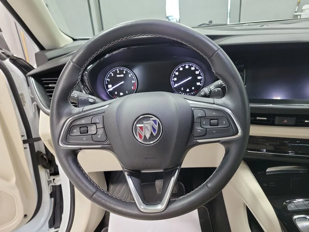 2022 Buick Envision Essence - Photo 38