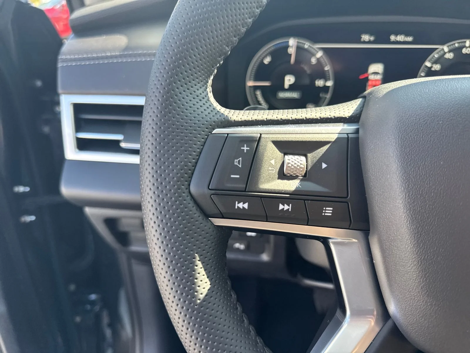 New 2026 Nissan Rogue Plug-In Hybrid SL 4D Sport Utility
