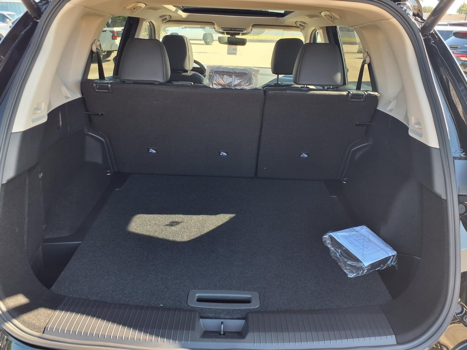 2026 Nissan Rogue photo 6 of 26