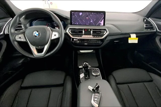 Used 2024 Dark Graphite Metallic BMW xDrive30i image 10