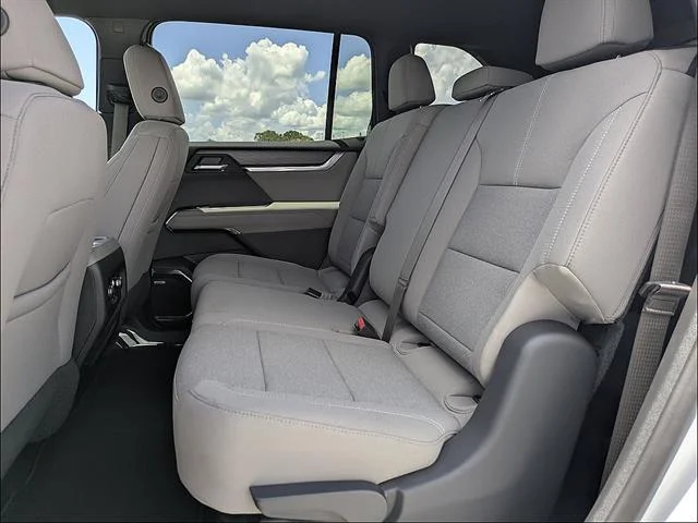 2026 GMC Acadia Elevation - Photo 12