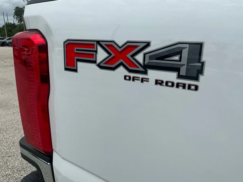 Used 2025 White Ford XLT image 27