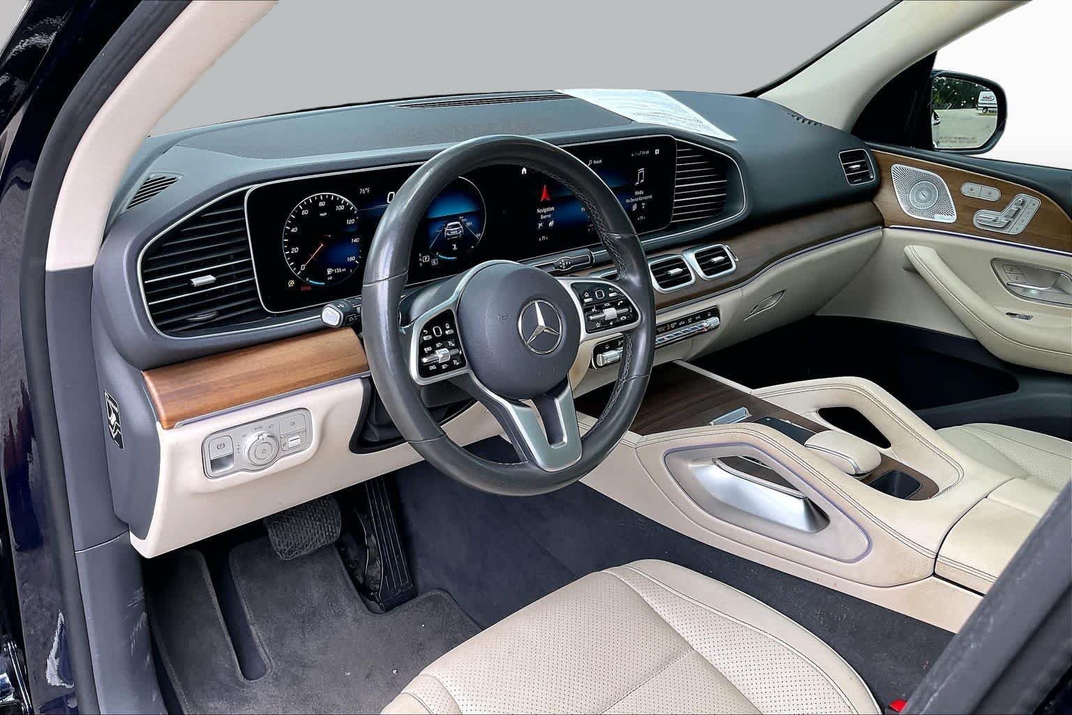 Certified Used 2020 Lunar Blue Metallic Mercedes-Benz GLE 350 image 17