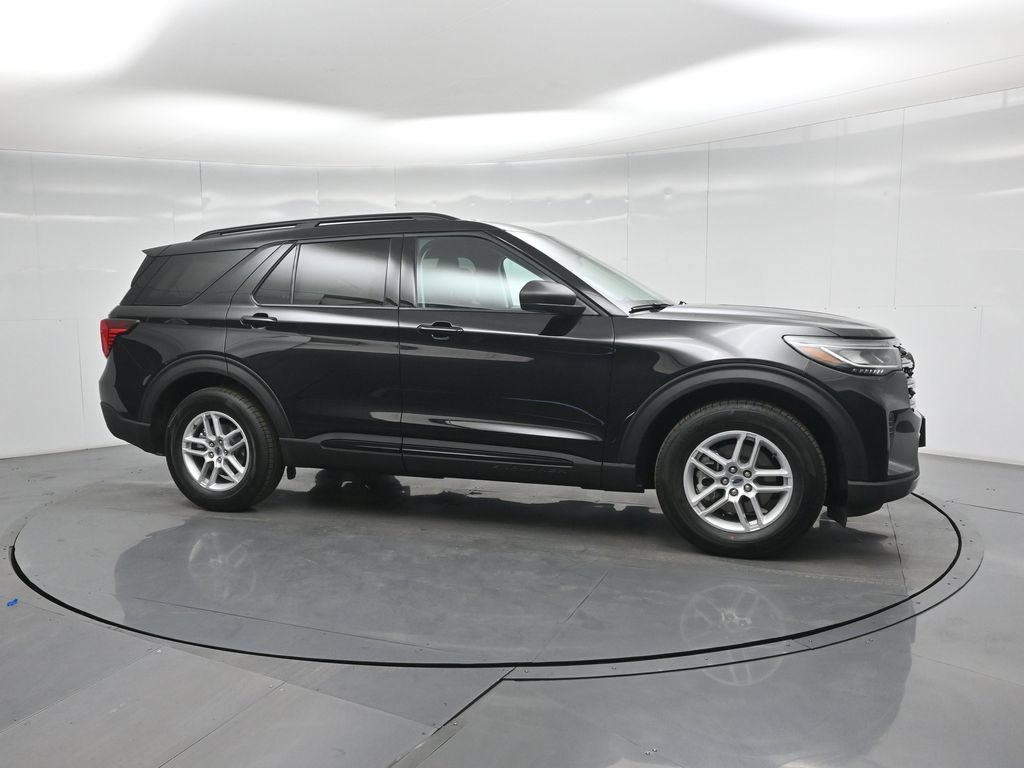 New 2026 Agate Black Metallic Ford Active image 24