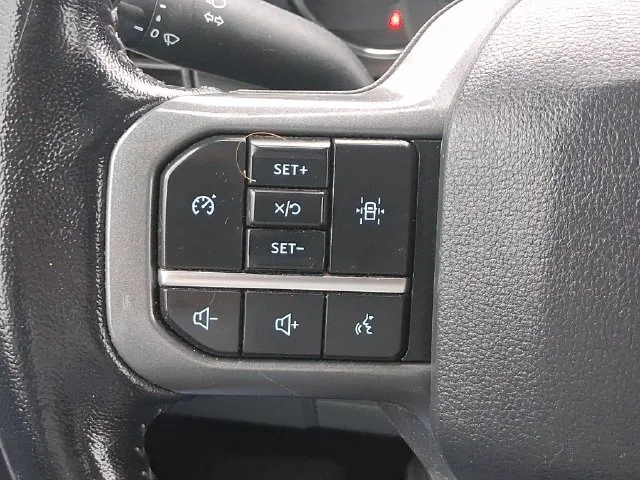 Used 2021 Gray Ford XLT image 23