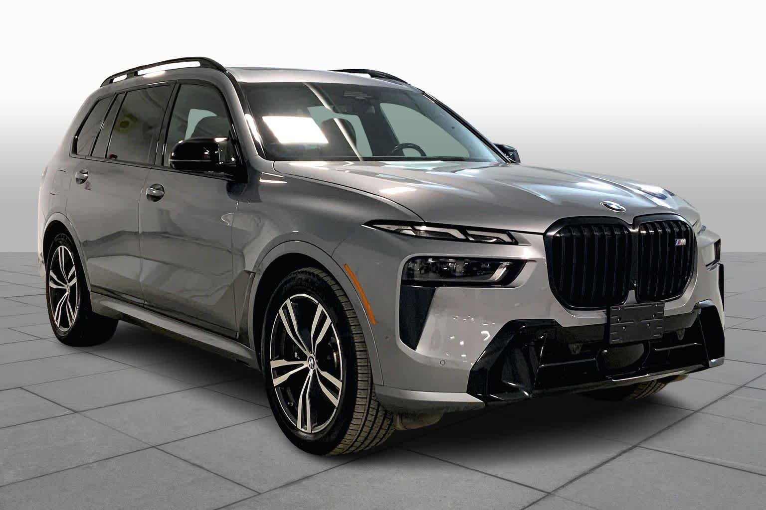 Used 2023 BMW X7 M60i with VIN 5UX33EM04P9N92986 for sale in Kansas City