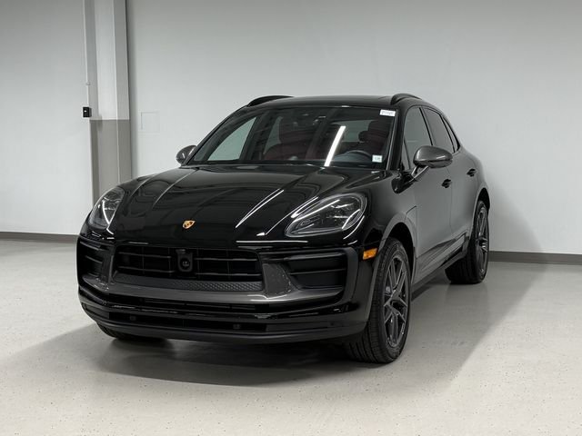2026 Porsche Macan T