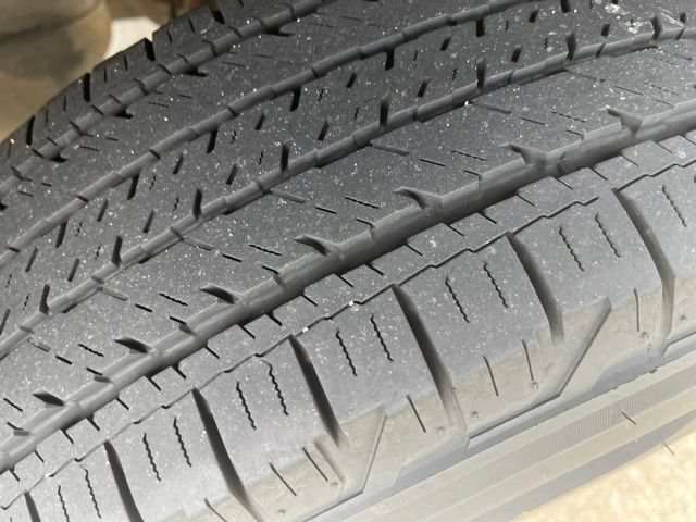 Used 2009 Black Ford XL image 5
