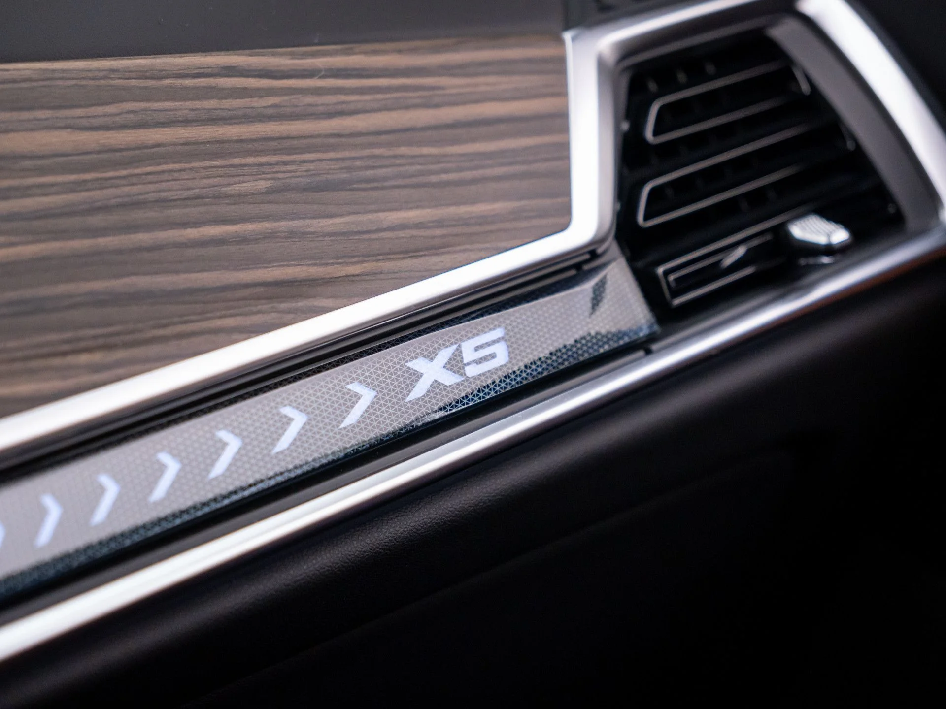 New 2026 Blue BMW xDrive50e image 33