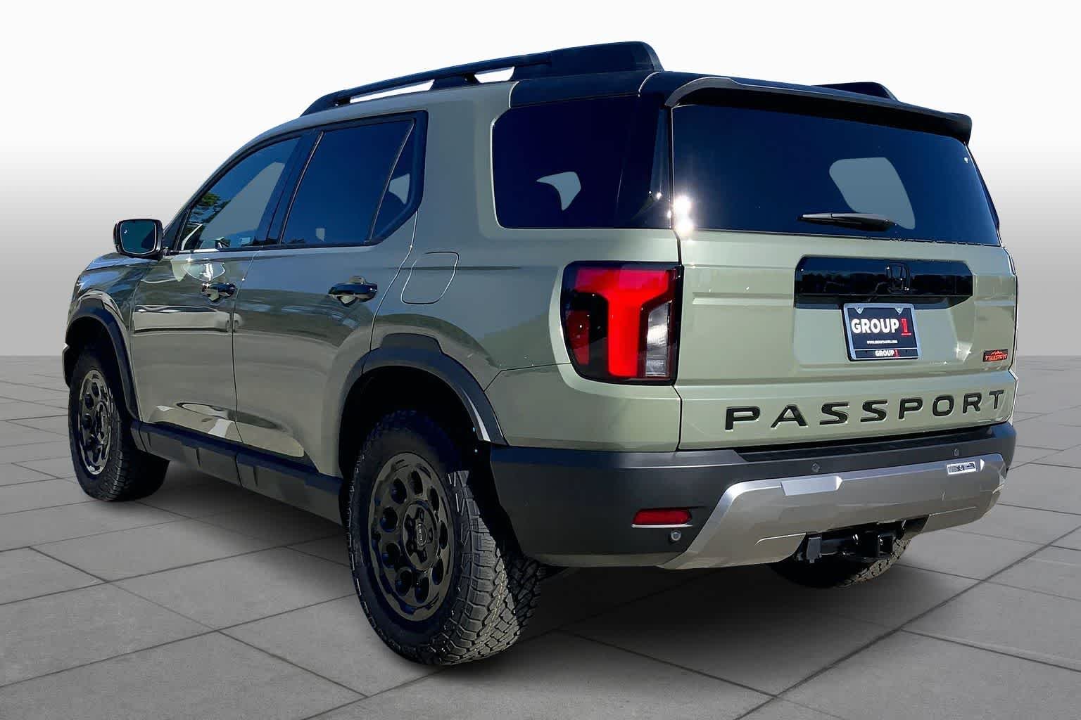 New 2026 Ash Green Metallic Honda TrailSport Blackout Elite image 11