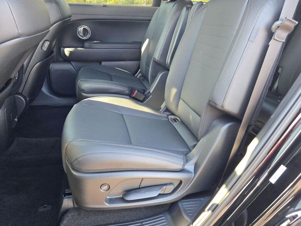 Used 2026 Mirage Green Hyundai Limited image 18
