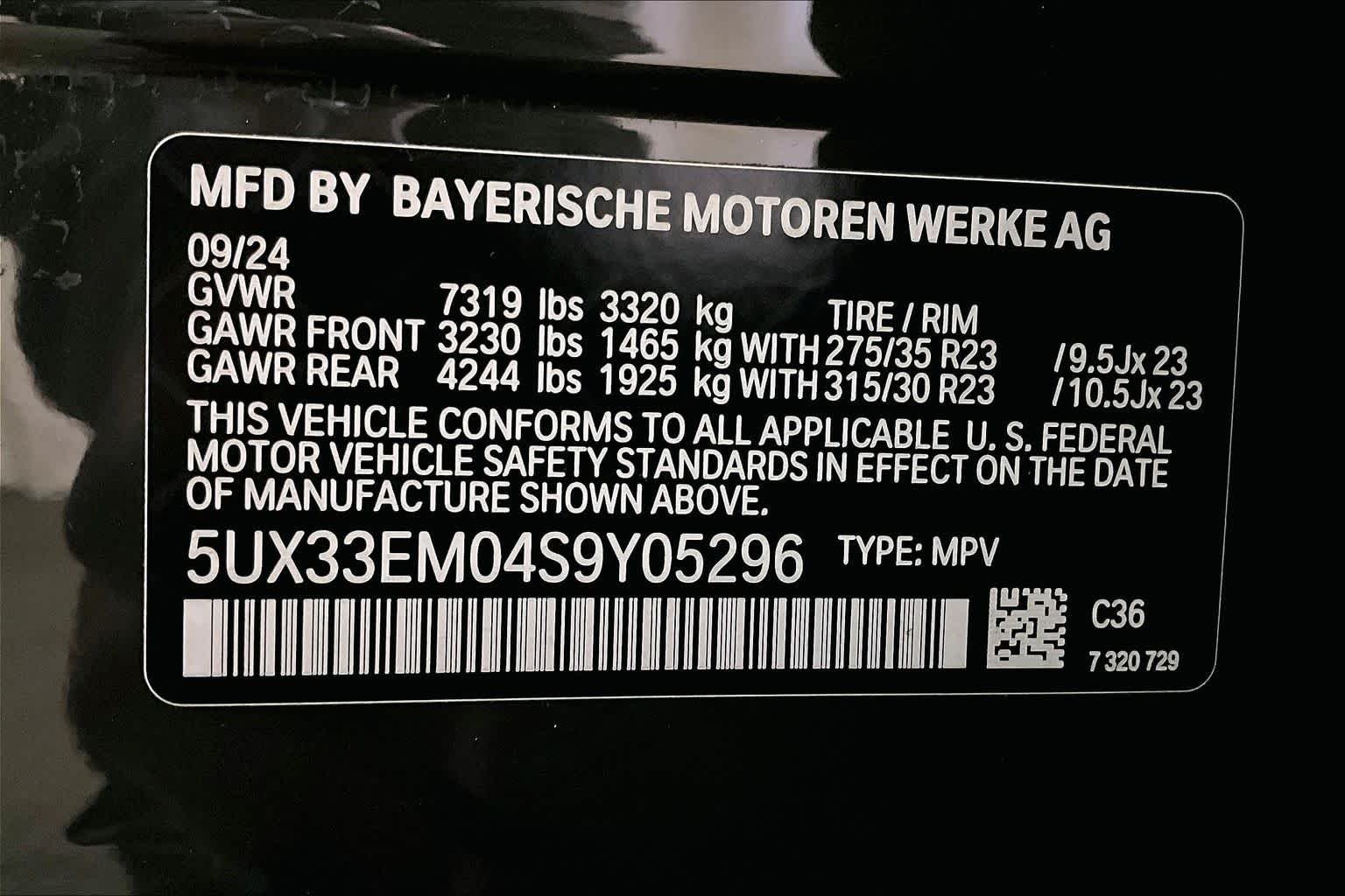 Used 2025 Dravit Grey Metallic BMW M60i image 33