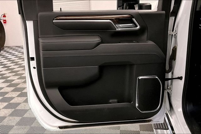 2025 Chevrolet Silverado 2500HD LT - Photo 22