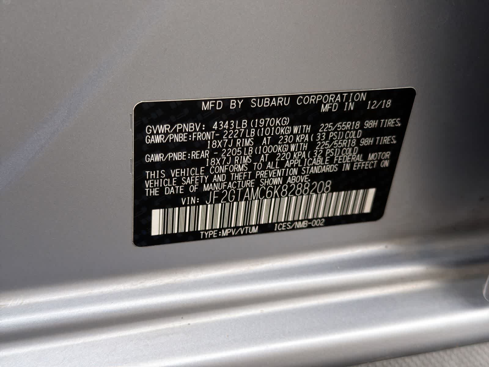 Used 2019 Ice Silver Metallic Subaru Limited image 37