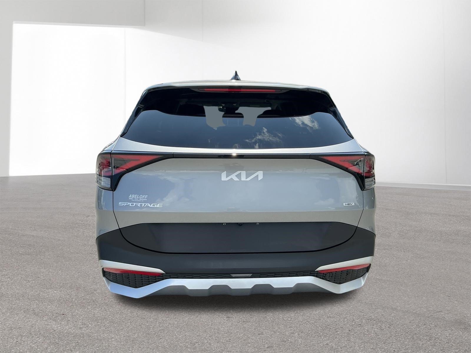Certified Used 2023 Steel Gray Kia LX image 4