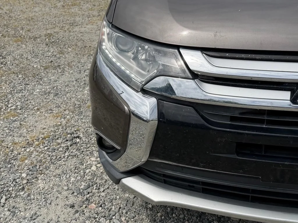 Used 2017  Mitsubishi SE image 9