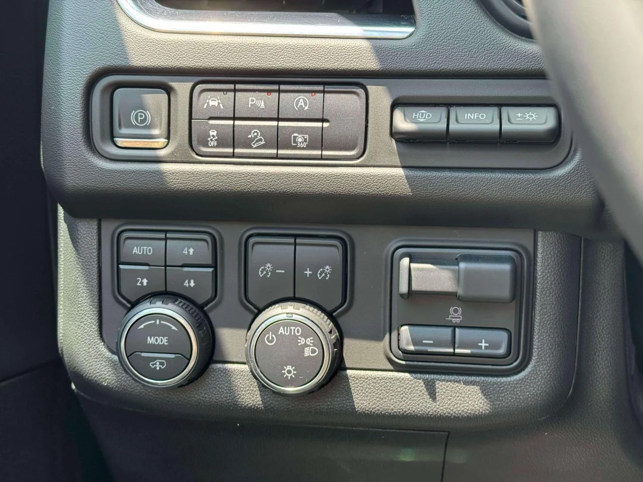 Used 2024 Black Chevrolet 4WD High Country image 22