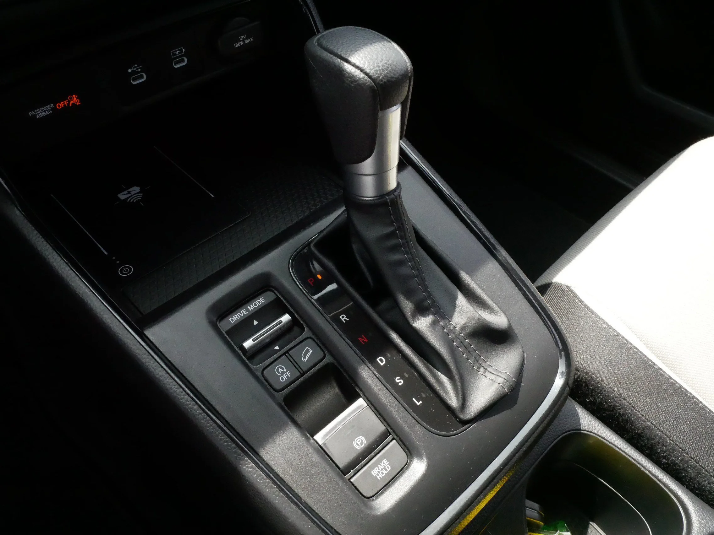Used 2026 Platinum White Pearl Honda EX image 24