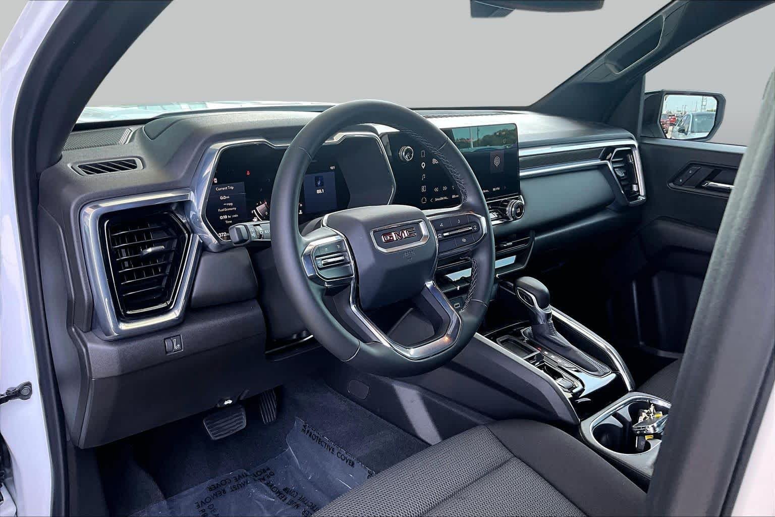 Used 2024 Summit White GMC 2WD Elevation image 16