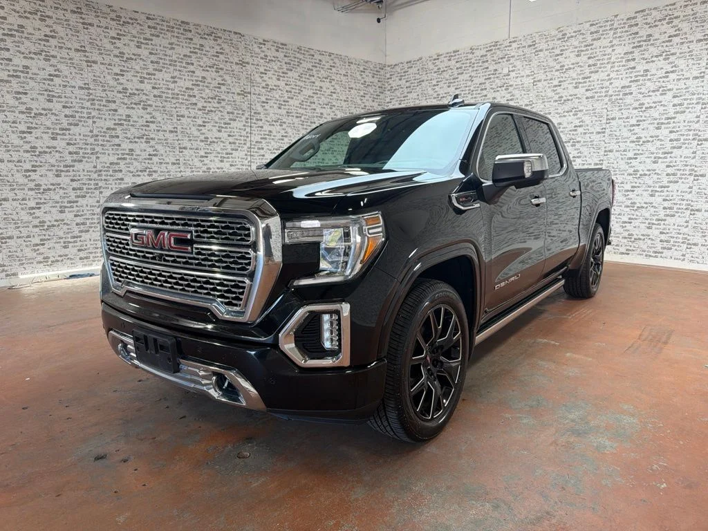 Used 2020 Onyx Black GMC Denali image 3