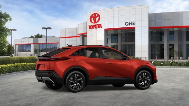New 2027 Tandoori Toyota  SE image 14