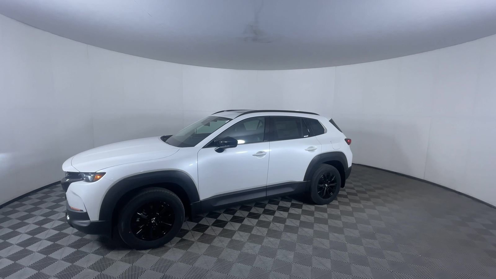 New 2026 Wind Chill Pearl Mazda Premium image 4