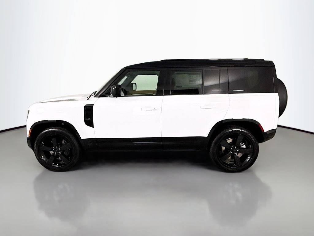 New 2026 Fuji White Land Rover X-Dynamic SE image 2