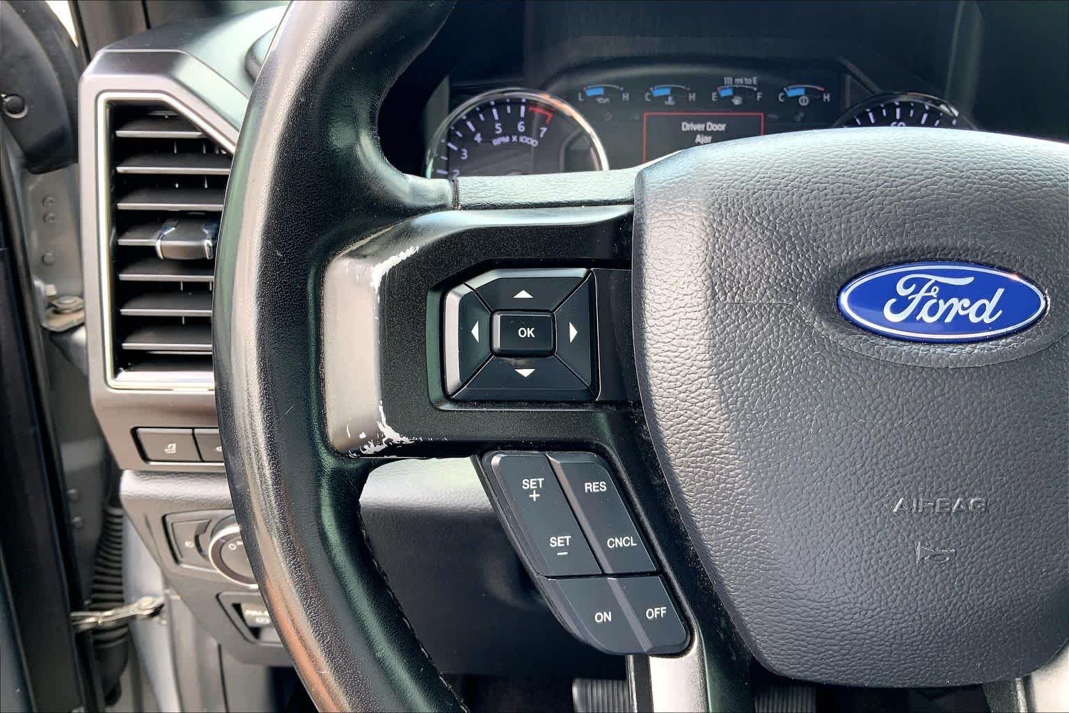 Used 2020 Iconic Silver Metallic Ford Limited image 18