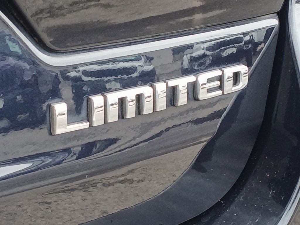 Used 2023 Black Jeep Limited image 30