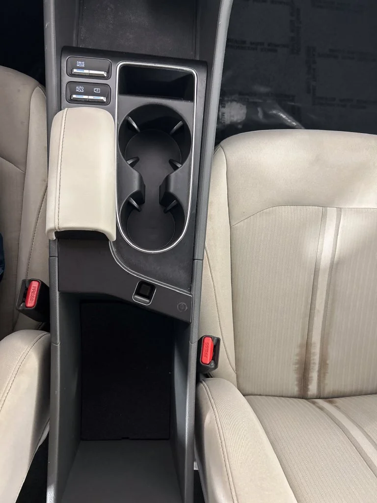 Used 2025 Silver Hyundai SEL image 15