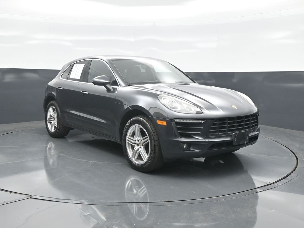 2017 Porsche Macan