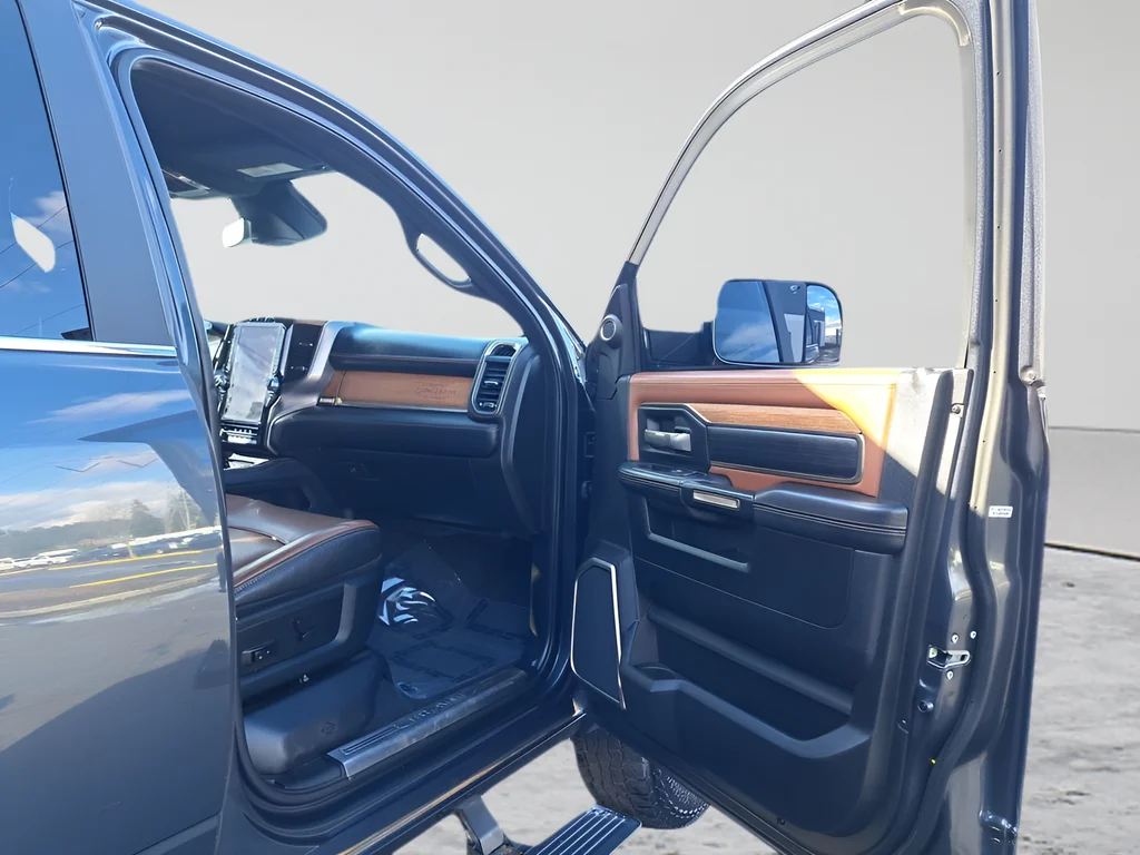 Used 2019 Gray Ram Laramie Longhorn image 15