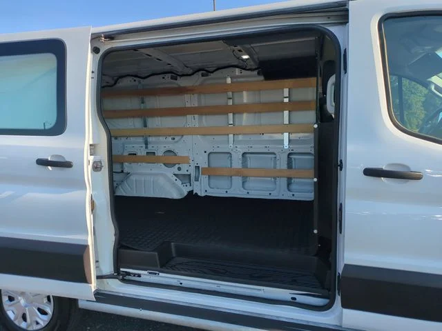 Used 2025 White Ford Base image 27