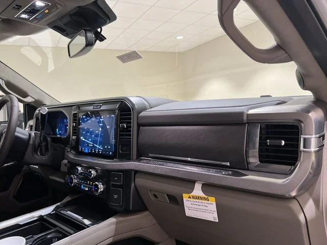 New 2026 White Ford Platinum image 29