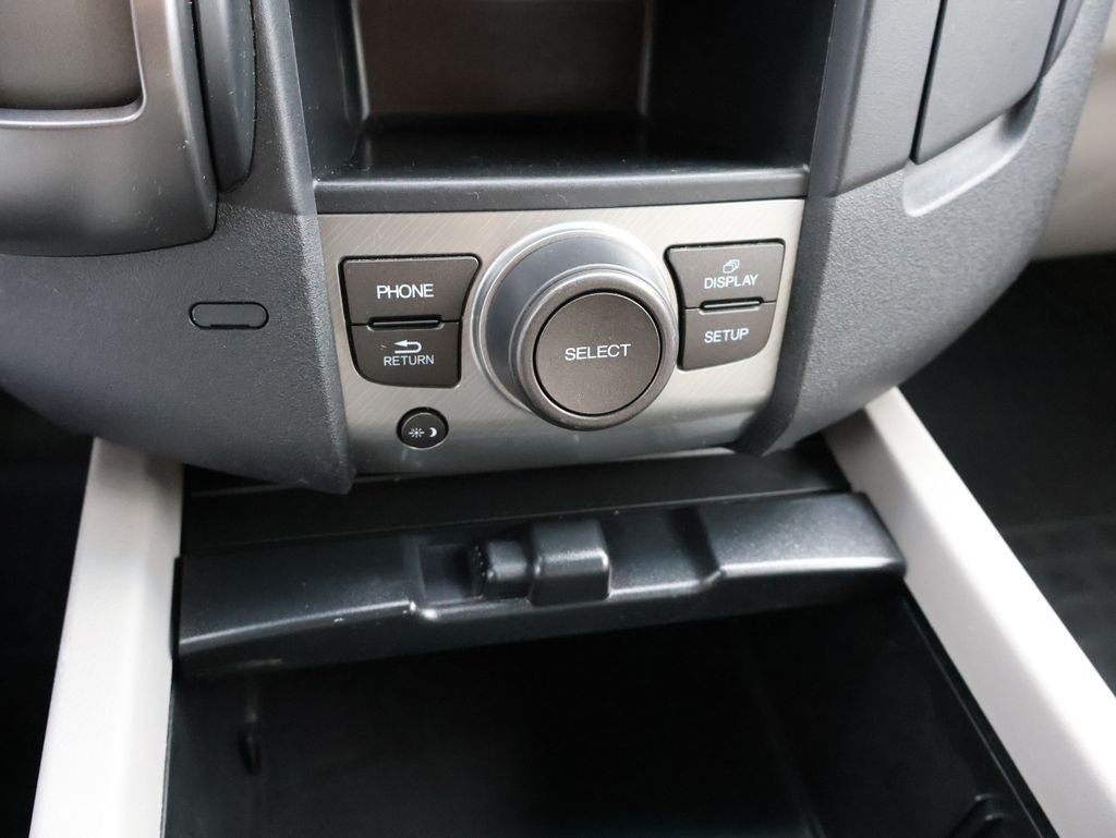 Used 2015 Black Honda EX-L image 27