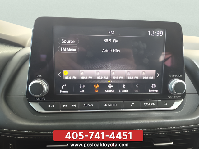 Used 2021 Gray Nissan SV image 19