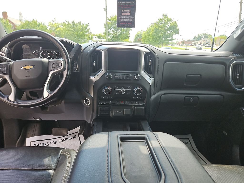 Used 2020 Black Chevrolet LTZ image 18